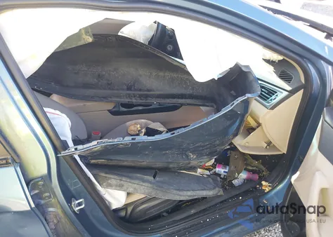 2017 Hyundai Sonata Se z USA, uszkodzony, nr VIN 5NPE24AF1HH505263